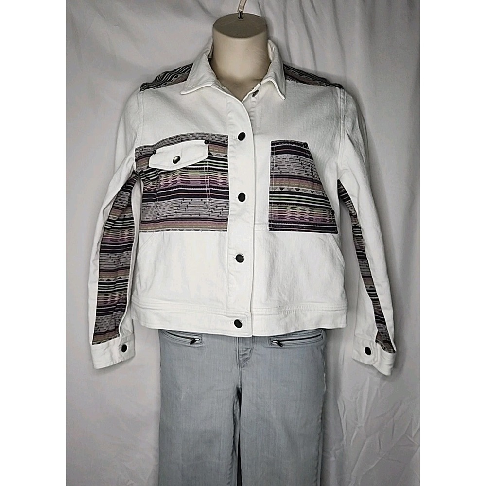 PENDLETON White Denim Jacket Womens Medium Colorful Woven Pattern Western